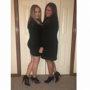 Meet your Posher, Dana